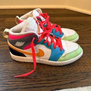 2.5Y Kids Air Jordan - Neon Color Block